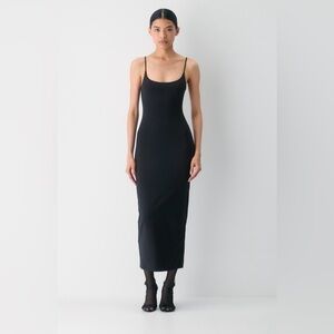 Aritzia Contour Maxi Dress